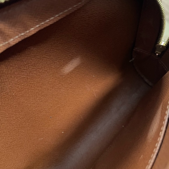 Louis Vuitton  Orsay Clutch - Picture 16 of 16